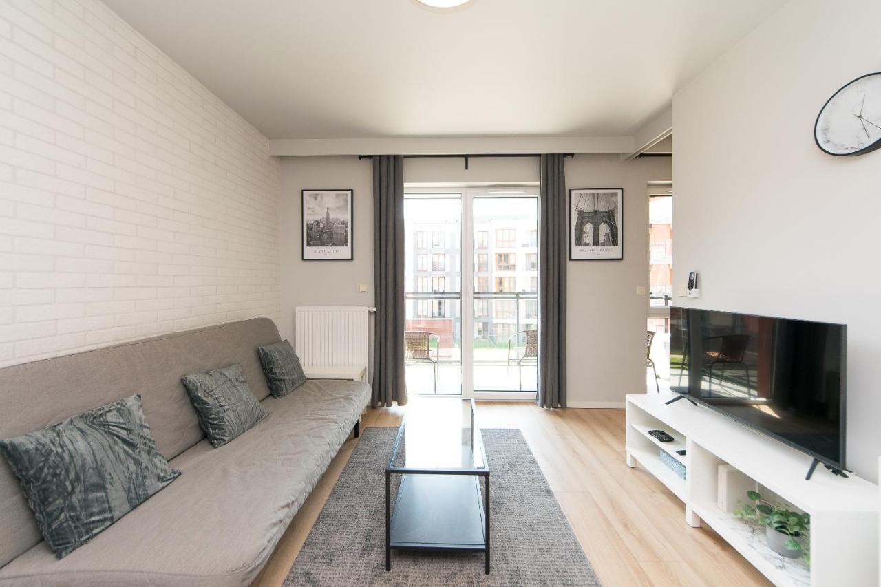 Apartment Main Trainstation One Bedroom Ac P4you Pl