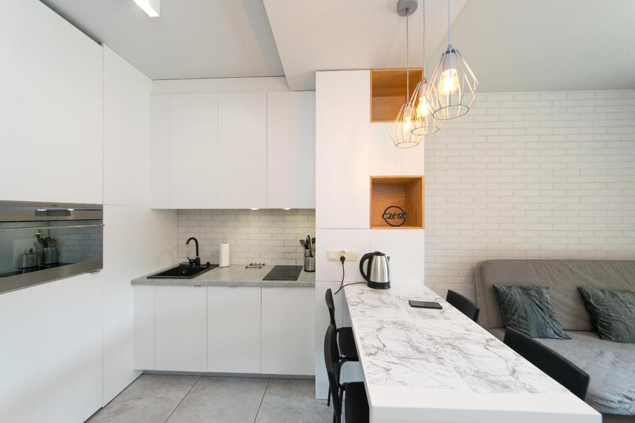 Appartement Main Trainstation One Bedroom Ac P4you Pl *